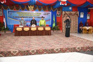 Penyerahan SK CPNS tahun 2018 kab hss 1
